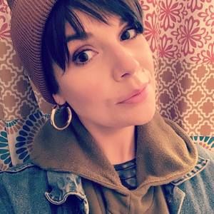 Meet your Posher, Julie